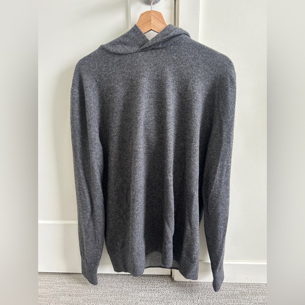 Asher Men’s cashmere hooded sweater